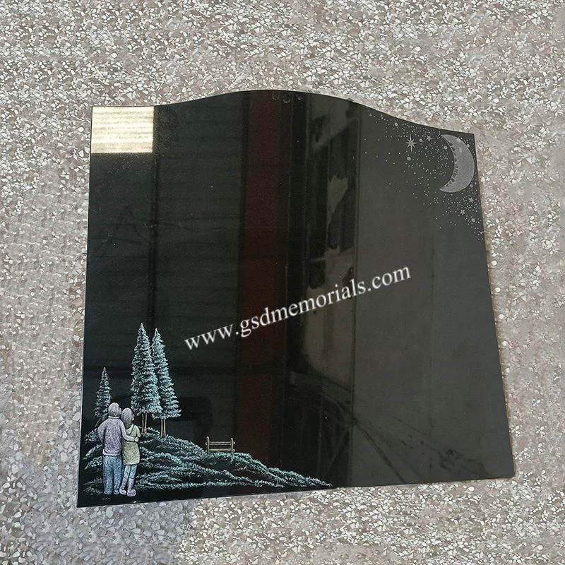 Coppia E Albero Incidono Lapide